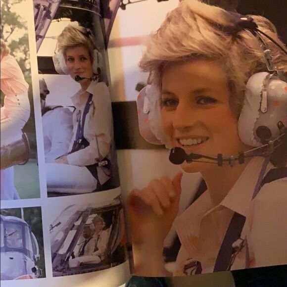 InPrivate InPublic The Prince & Princess o… - Picture 8 of 8